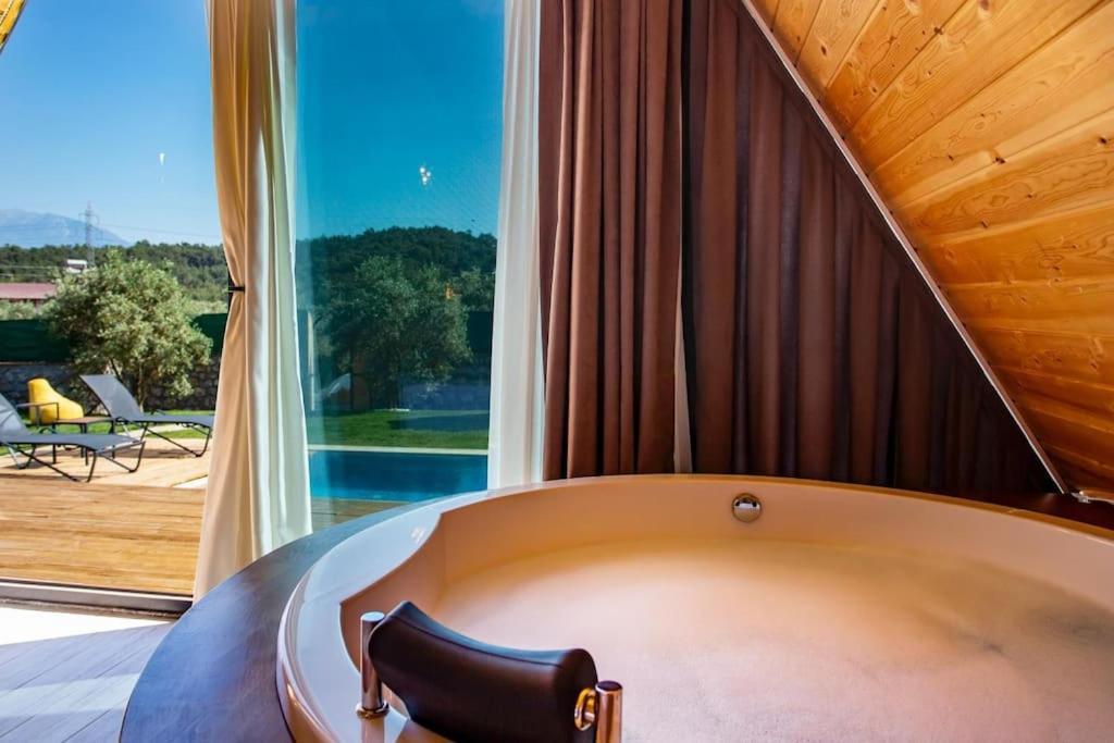 Villa Zeytin Havuzlu Jakuzili Fethiye Zewnętrze zdjęcie