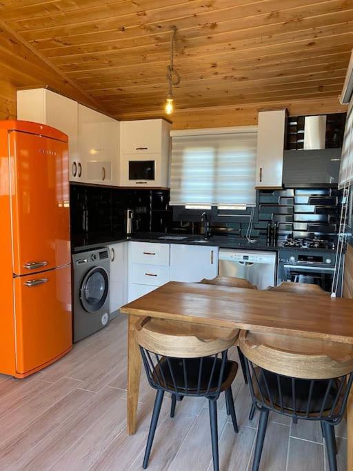Villa Zeytin Havuzlu Jakuzili Fethiye Zewnętrze zdjęcie